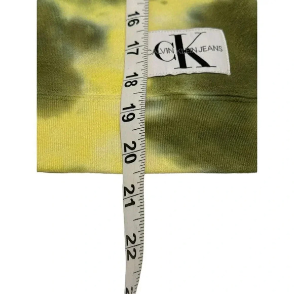 NEW Calvin Klein Jeans Medium Green & Yellow Tie Dyed Cropped Hooded Sweatshirt - Picture 6 of 7